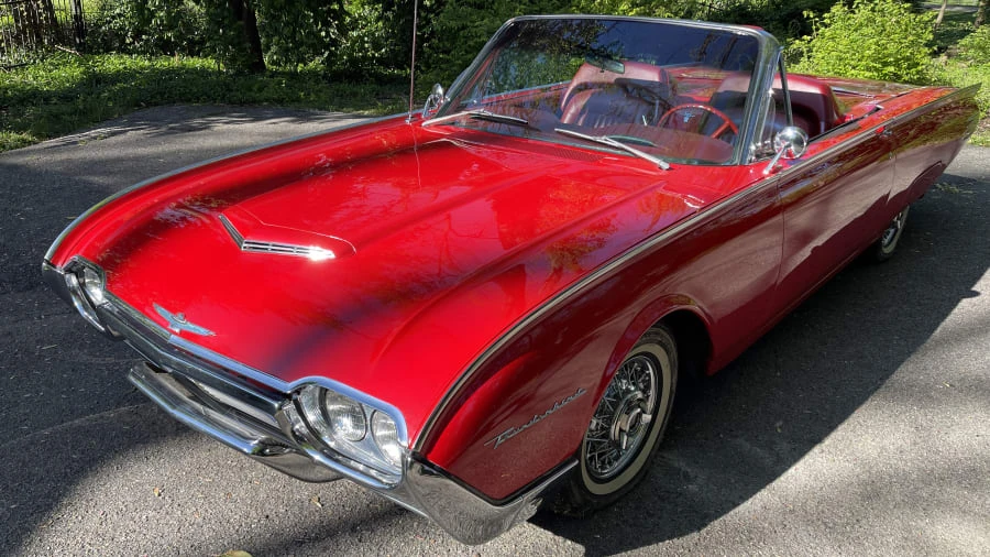 1961 Ford Thunderbird 3rd Gen - Image 12 of 25