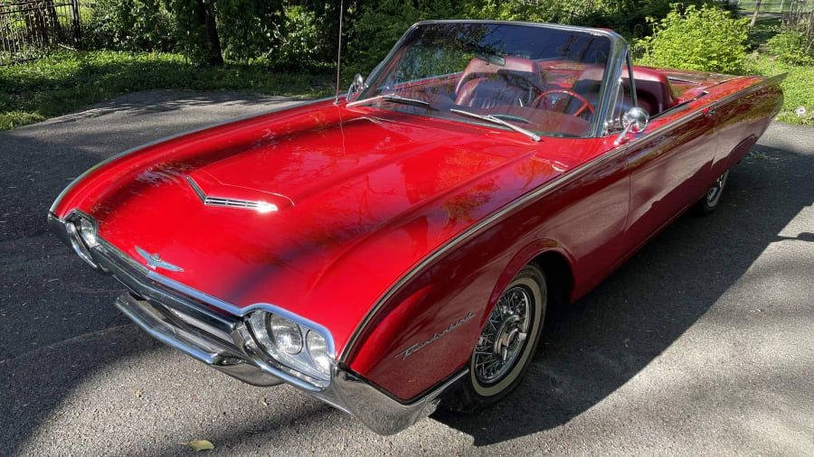 1961 Ford Thunderbird 3rd Gen - Image 17 of 25