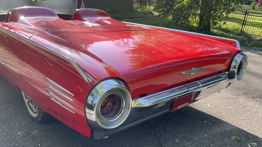 1961 Ford Thunderbird 3rd Gen - Image 7 of 25