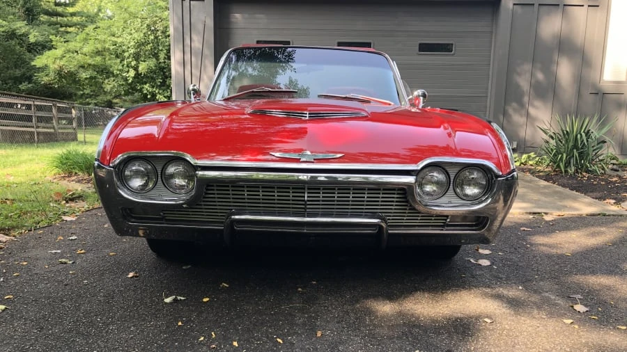 1961 Ford Thunderbird 3rd Gen - Image 4 of 25