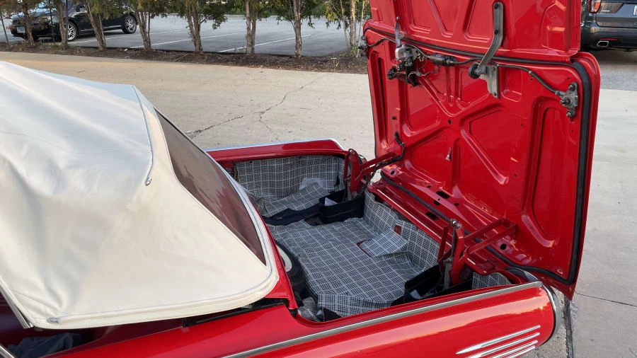 1961 Ford Thunderbird 3rd Gen - Image 14 of 20