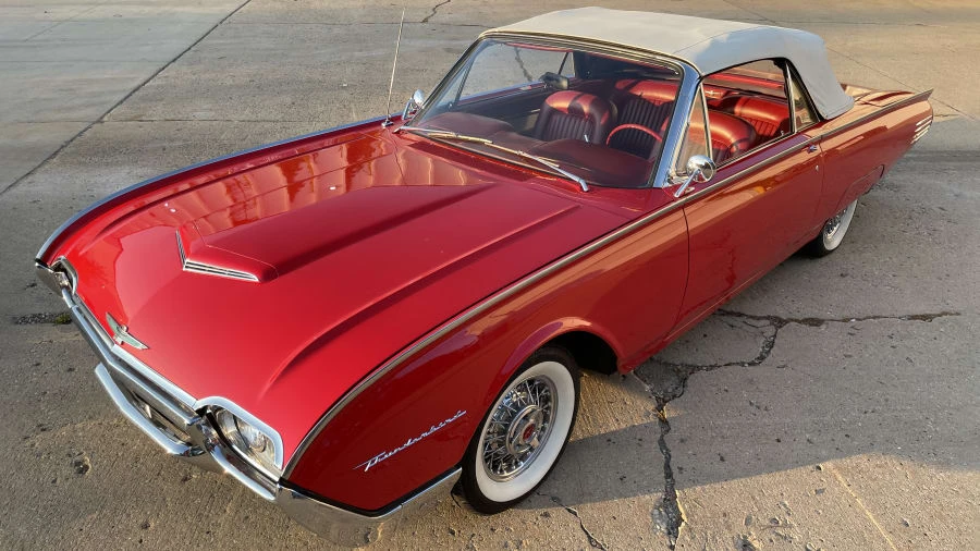 1961 Ford Thunderbird 3rd Gen - Image 15 of 20