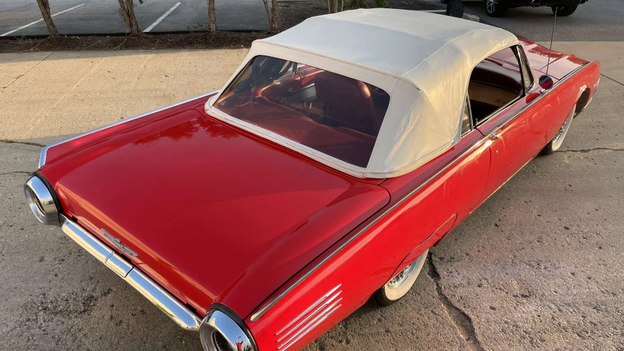 1961 Ford Thunderbird 3rd Gen - Image 16 of 20