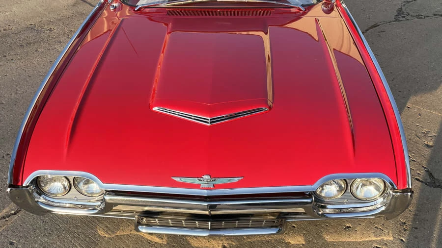 1961 Ford Thunderbird 3rd Gen - Image 11 of 20