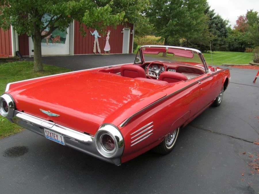 1961 Ford Thunderbird 3rd Gen - Image 2 of 7