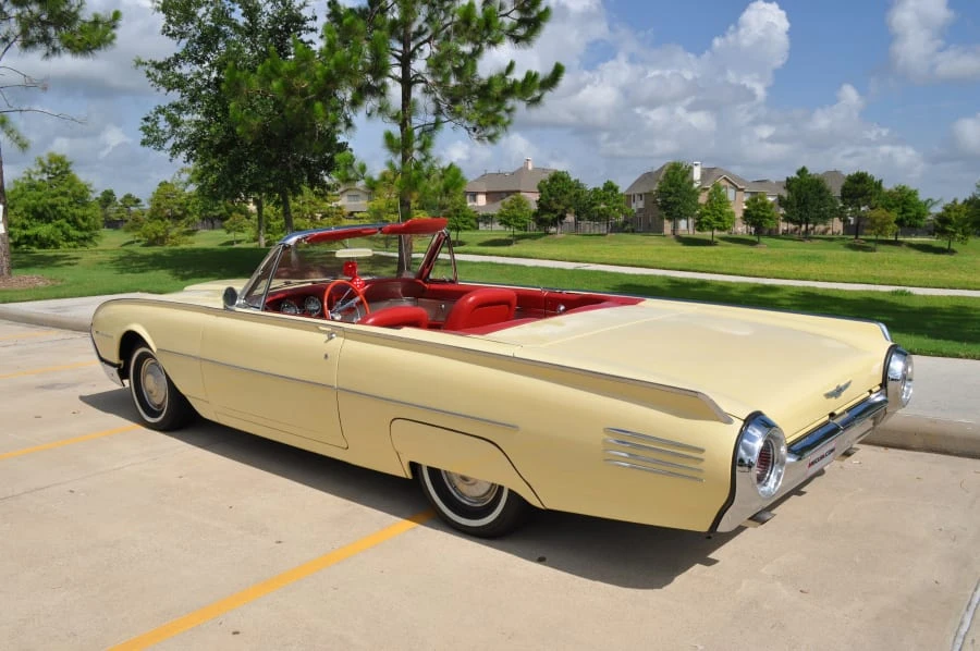 1961 Ford Thunderbird 3rd Gen - Image 3 of 8