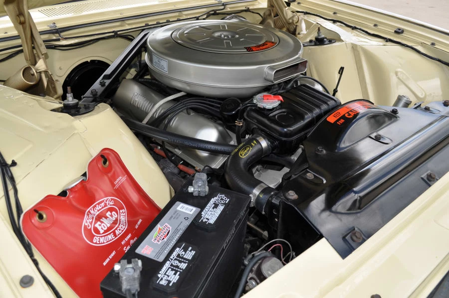 1961 Ford Thunderbird 3rd Gen - Image 7 of 8