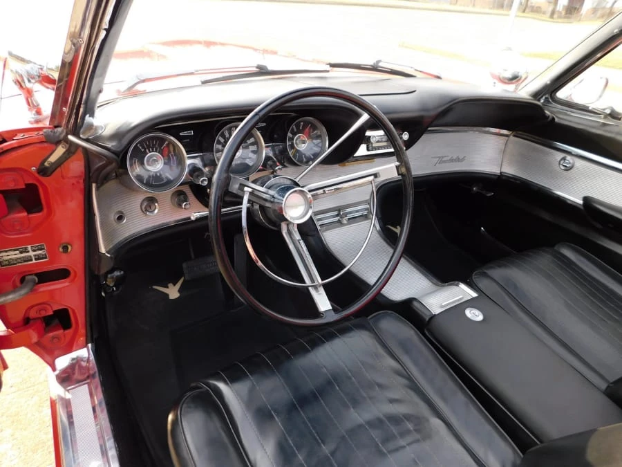 1961 Ford Thunderbird 3rd Gen - Image 4 of 15