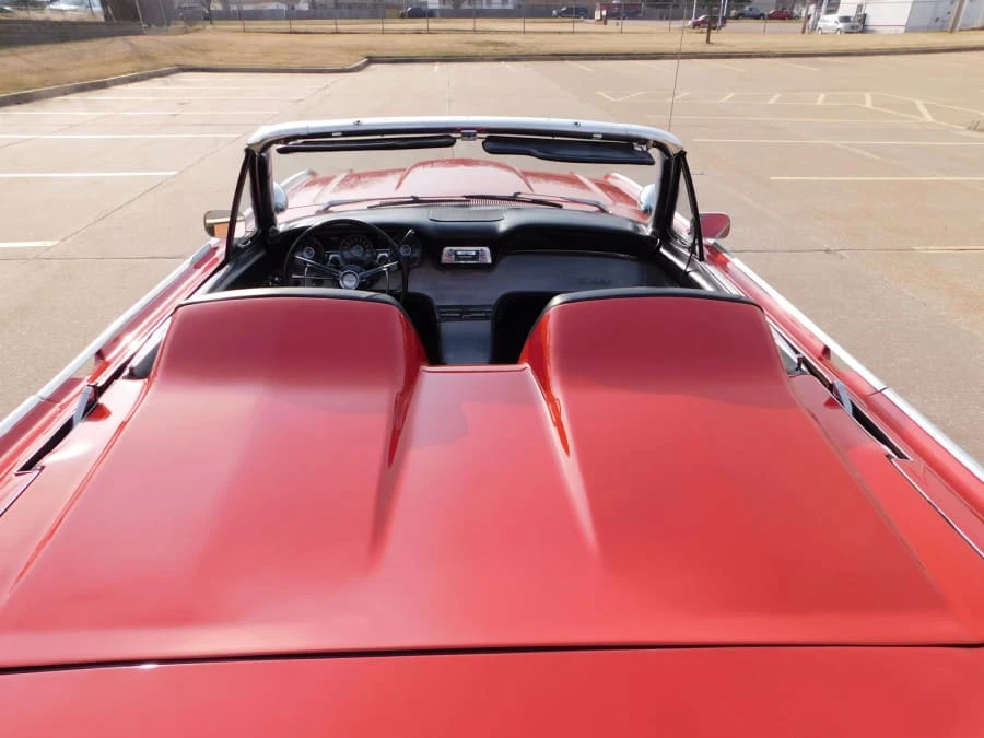 1961 Ford Thunderbird 3rd Gen - Image 8 of 15