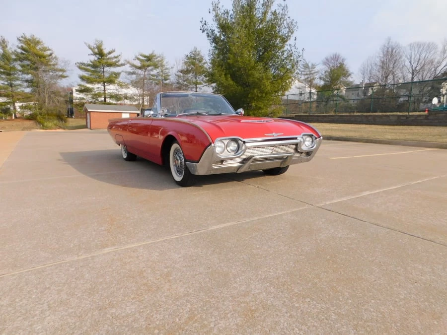 1961 Ford Thunderbird 3rd Gen - Image 15 of 15