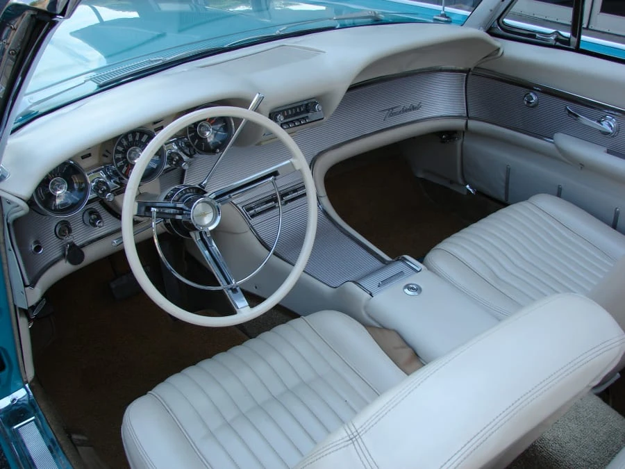 1961 Ford Thunderbird 3rd Gen - Image 3 of 8