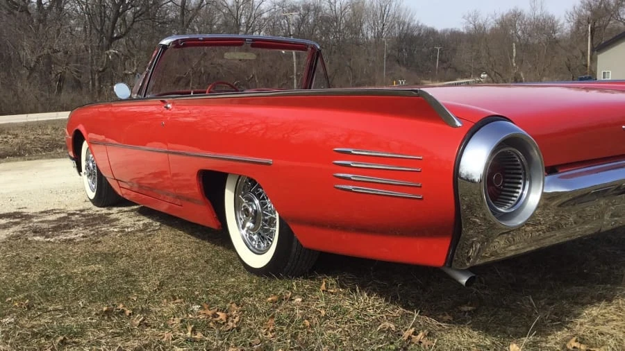 1961 Ford Thunderbird 3rd Gen - Image 23 of 31