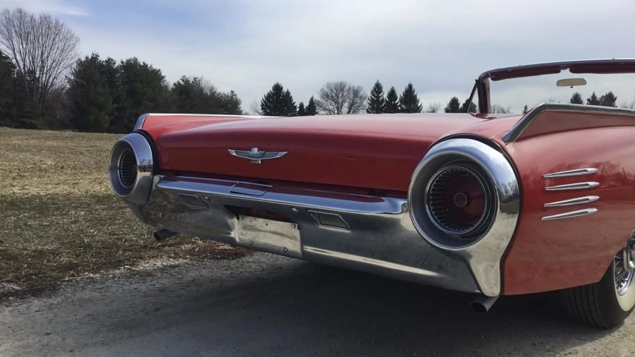1961 Ford Thunderbird 3rd Gen - Image 26 of 31