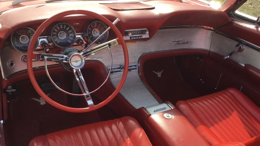 1961 Ford Thunderbird 3rd Gen - Image 28 of 31