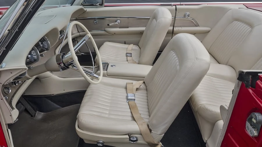 1961 Ford Thunderbird 3rd Gen - Image 4 of 11