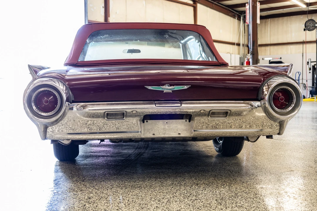 1961 Ford Thunderbird 3rd Gen - Image 6 of 31