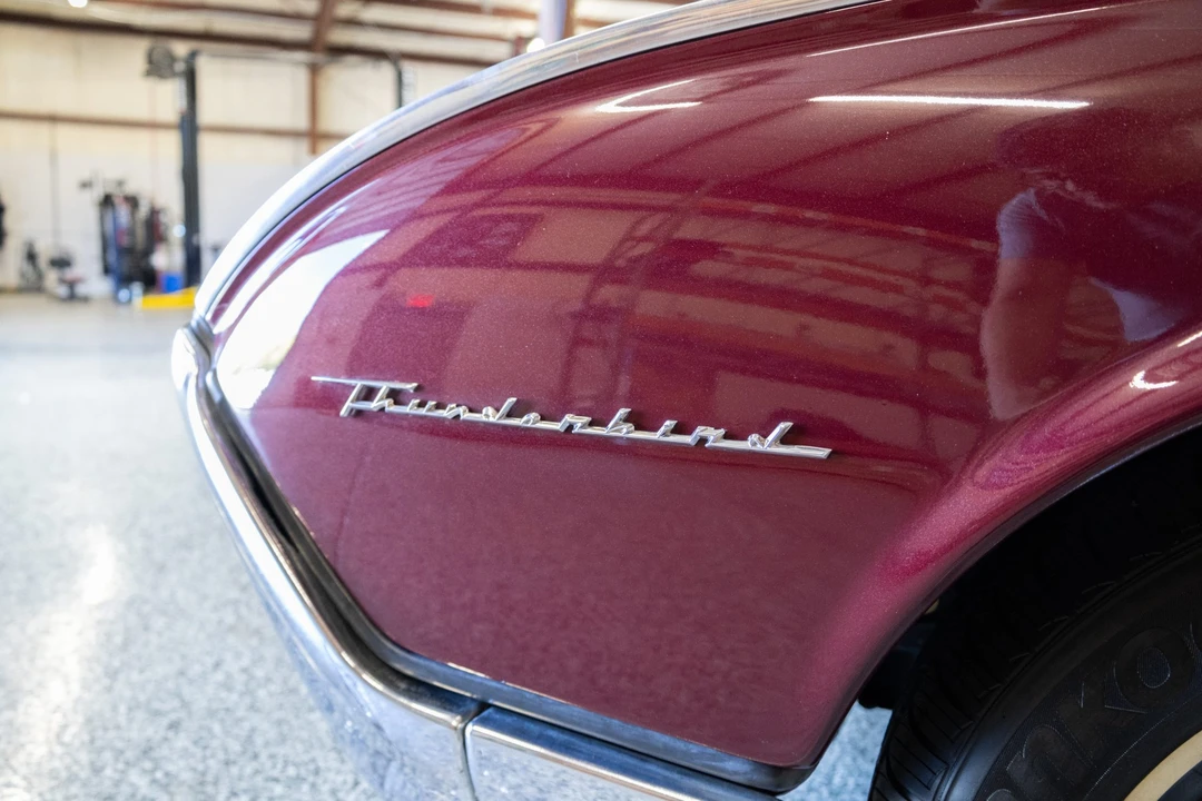 1961 Ford Thunderbird 3rd Gen - Image 27 of 31