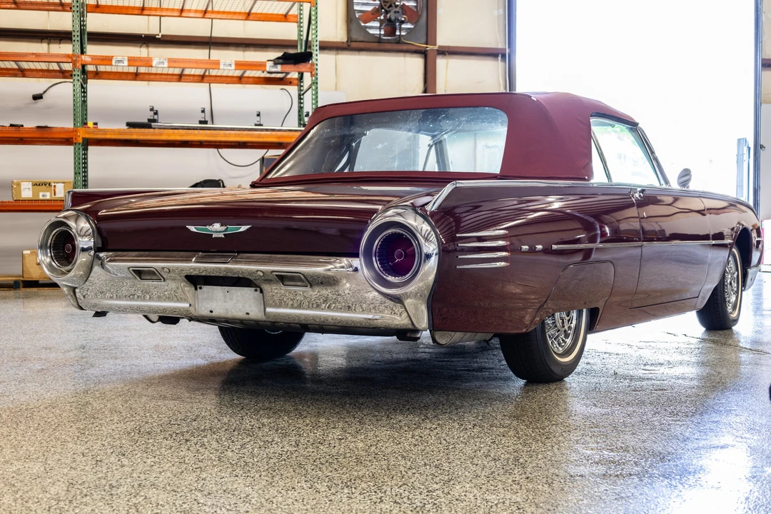 1961 Ford Thunderbird 3rd Gen - Image 5 of 31