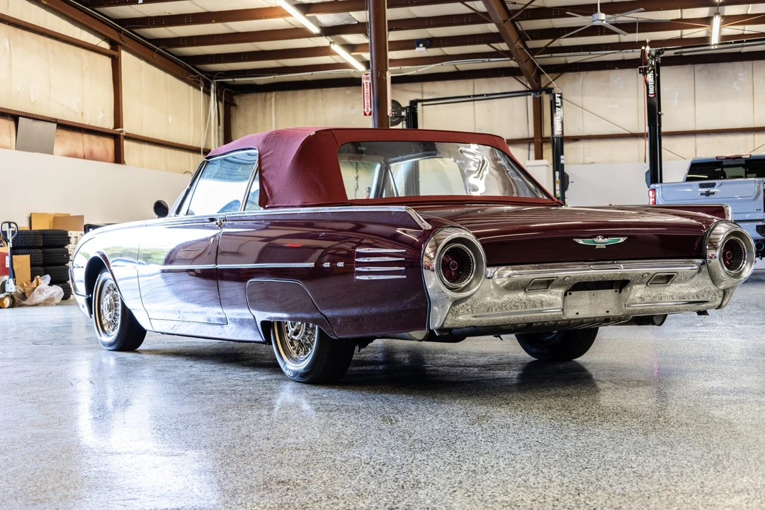 1961 Ford Thunderbird 3rd Gen - Image 7 of 31