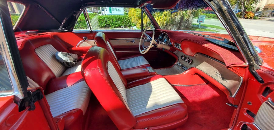 1961 Ford Thunderbird 3rd Gen - Image 4 of 8