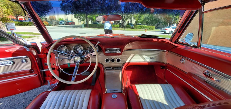 1961 Ford Thunderbird 3rd Gen - Image 5 of 8