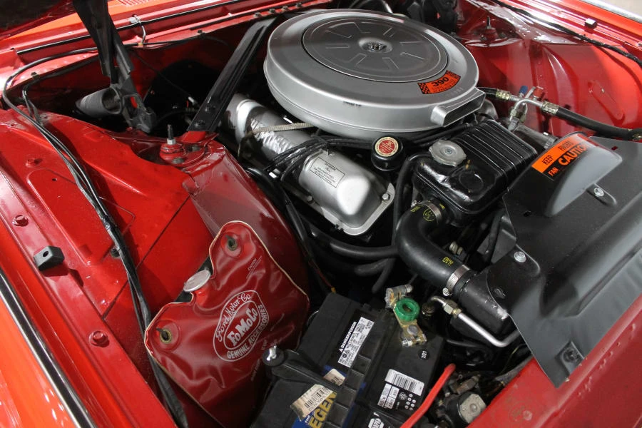 1961 Ford Thunderbird 3rd Gen - Image 22 of 25