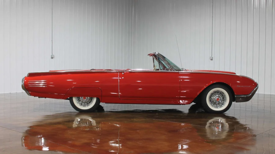 1961 Ford Thunderbird 3rd Gen - Image 11 of 25