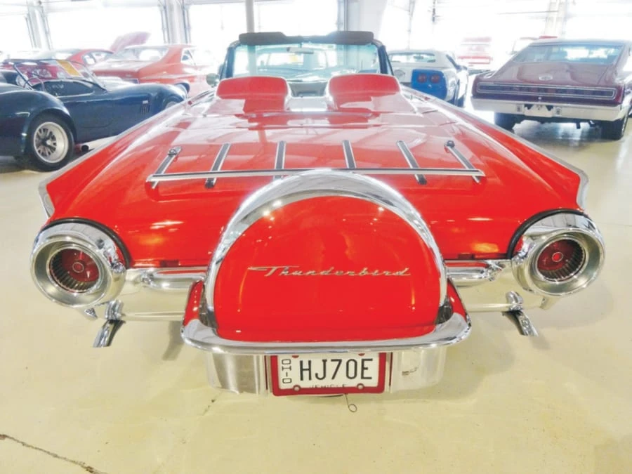 1961 Ford Thunderbird 3rd Gen - Image 10 of 10