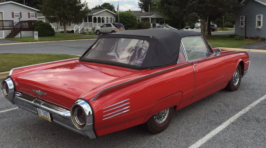 1961 Ford Thunderbird 3rd Gen - Image 11 of 12