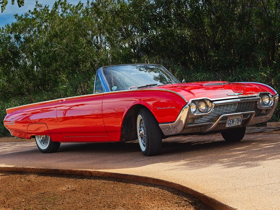 1961 Ford Thunderbird 3rd Gen - Image 15 of 31