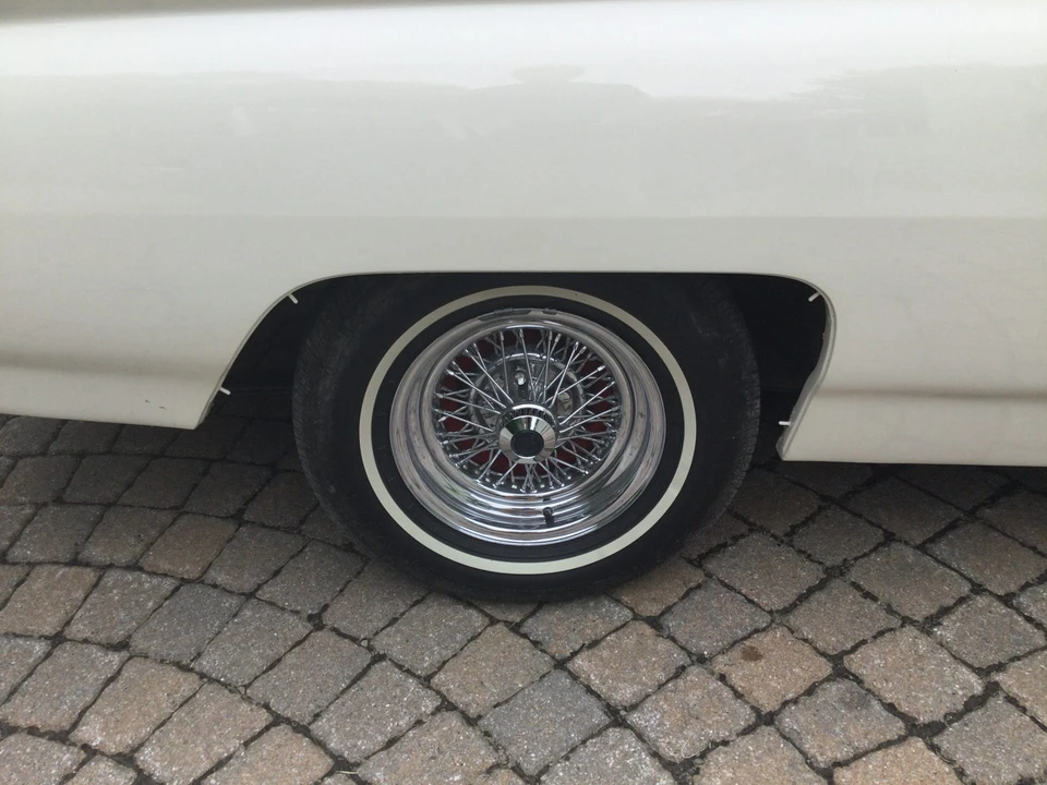 1961 Ford Thunderbird 3rd Gen - Image 23 of 31