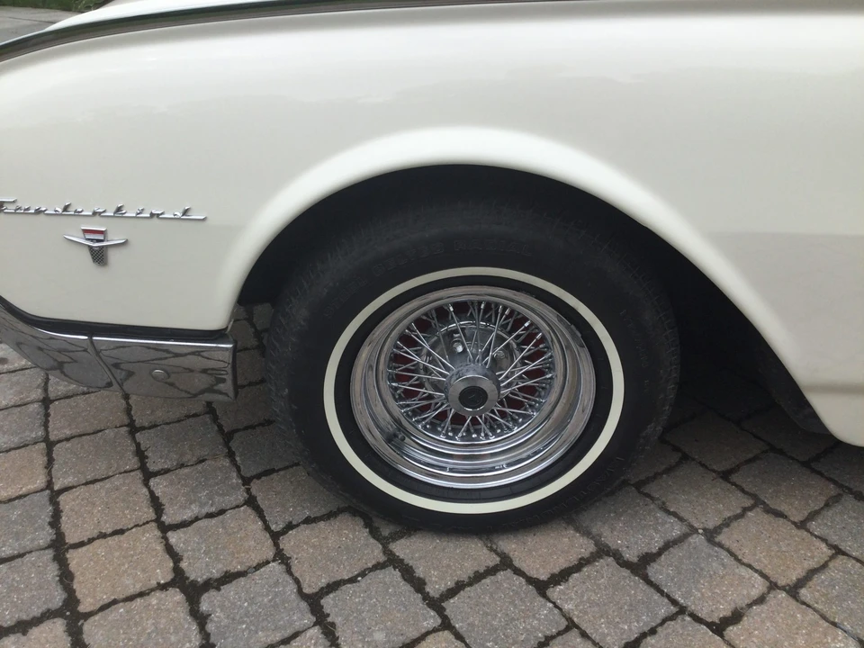 1961 Ford Thunderbird 3rd Gen - Image 21 of 31