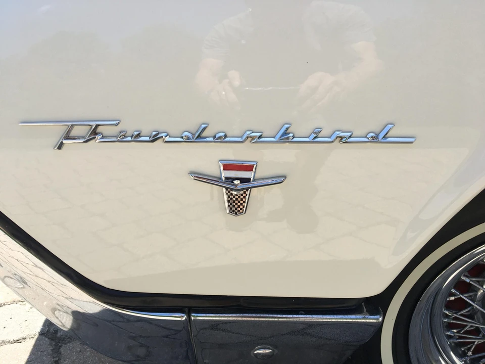 1961 Ford Thunderbird 3rd Gen - Image 16 of 31