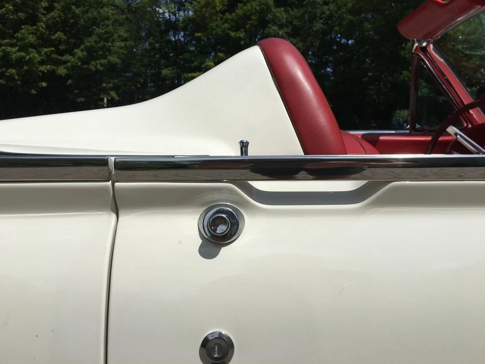 1961 Ford Thunderbird 3rd Gen - Image 17 of 31