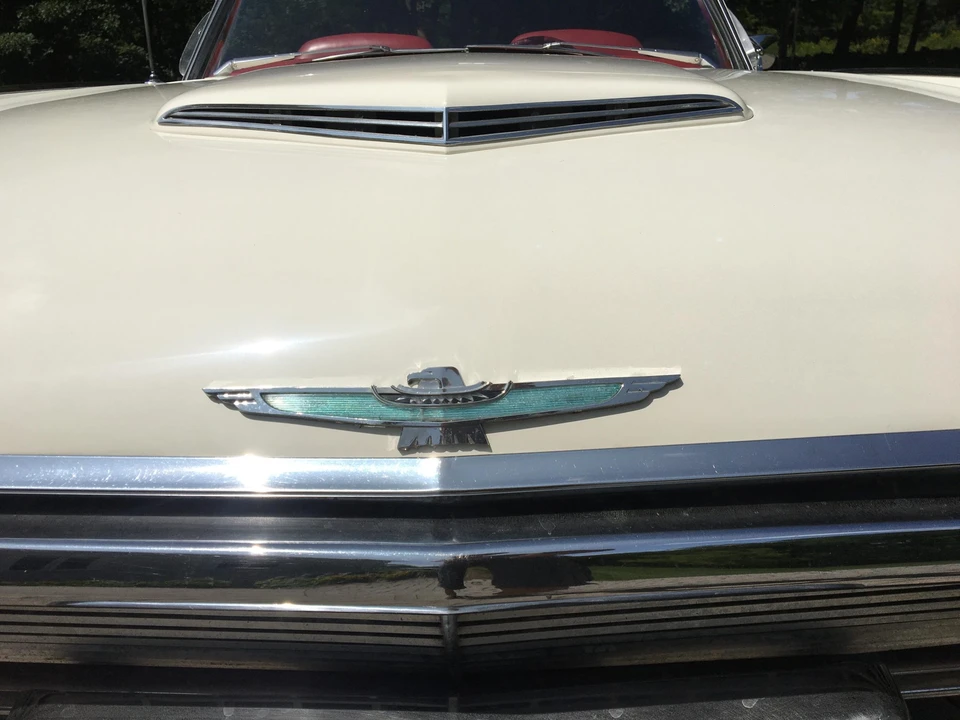 1961 Ford Thunderbird 3rd Gen - Image 15 of 31