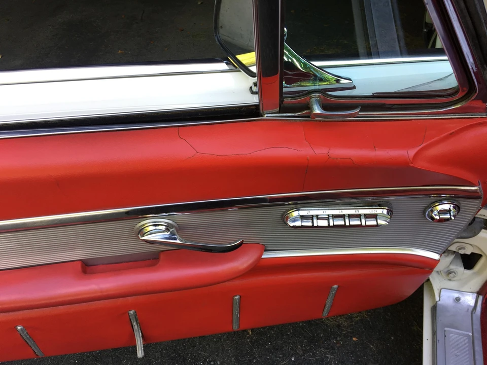 1961 Ford Thunderbird 3rd Gen - Image 31 of 31