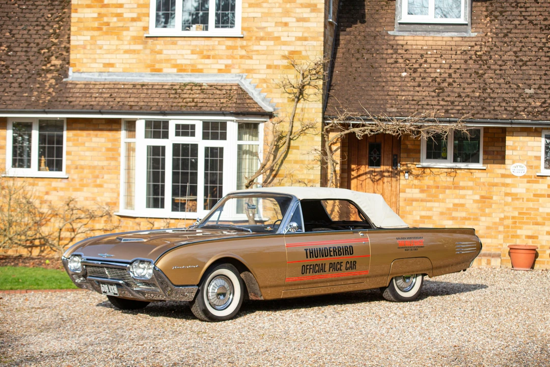 1961 Ford Thunderbird 3rd Gen - Image 11 of 27