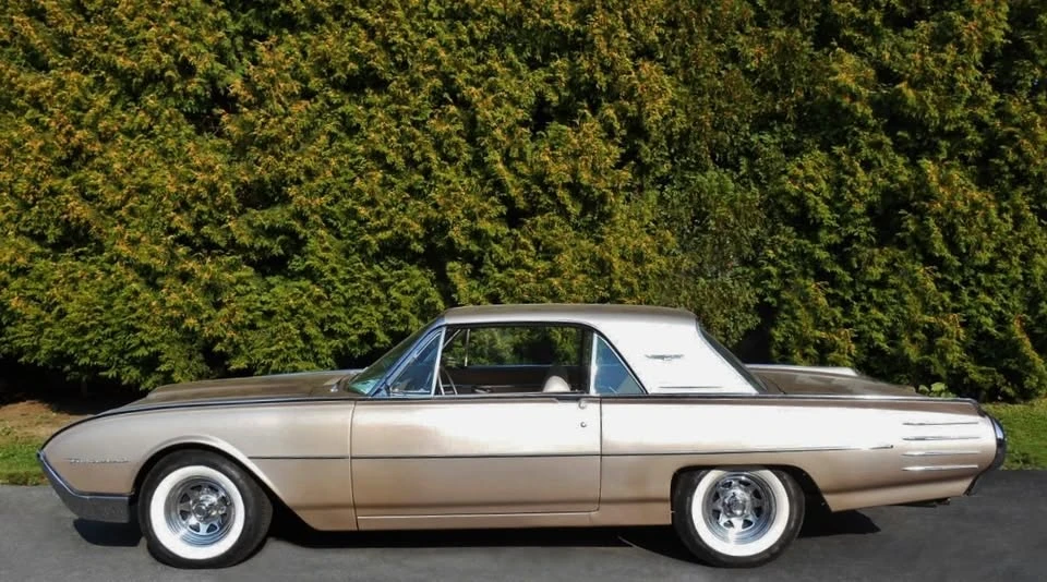 1961 Ford Thunderbird 3rd Gen - Image 4 of 19