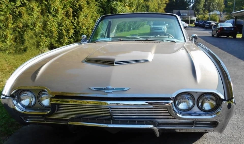 1961 Ford Thunderbird 3rd Gen - Image 7 of 19