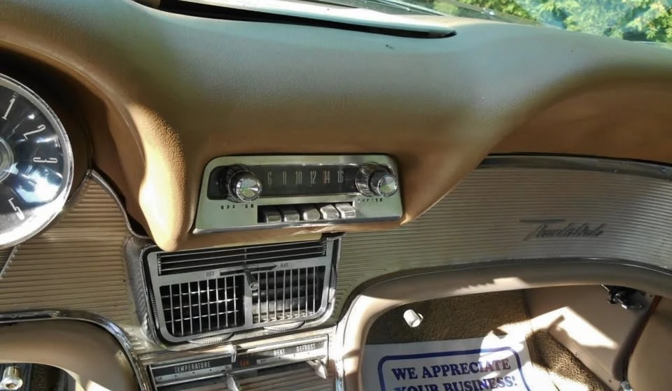 1961 Ford Thunderbird 3rd Gen - Image 16 of 19
