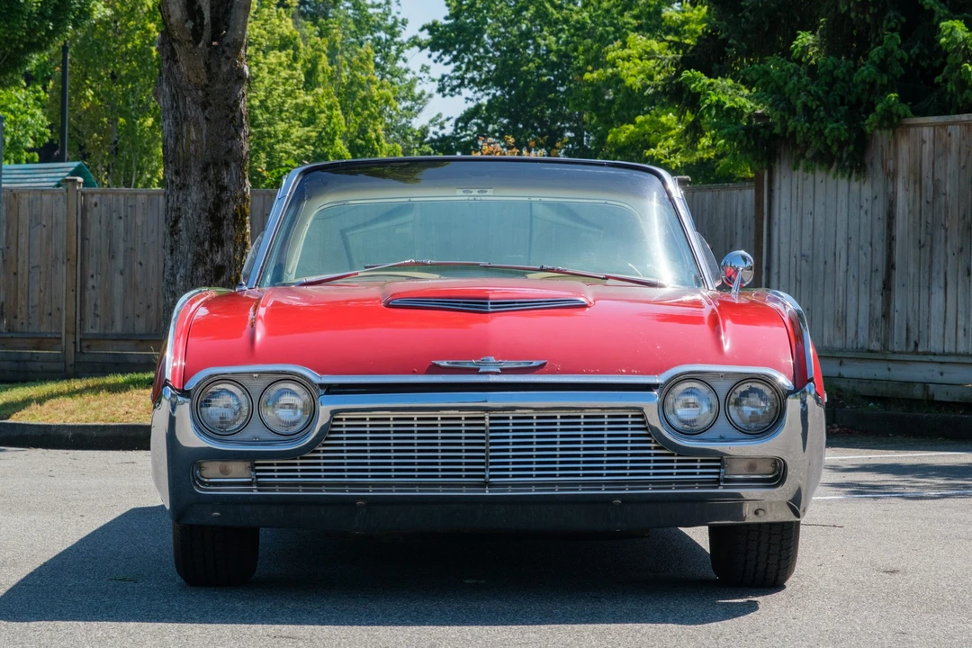 1961 Ford Thunderbird 3rd Gen - Image 16 of 31