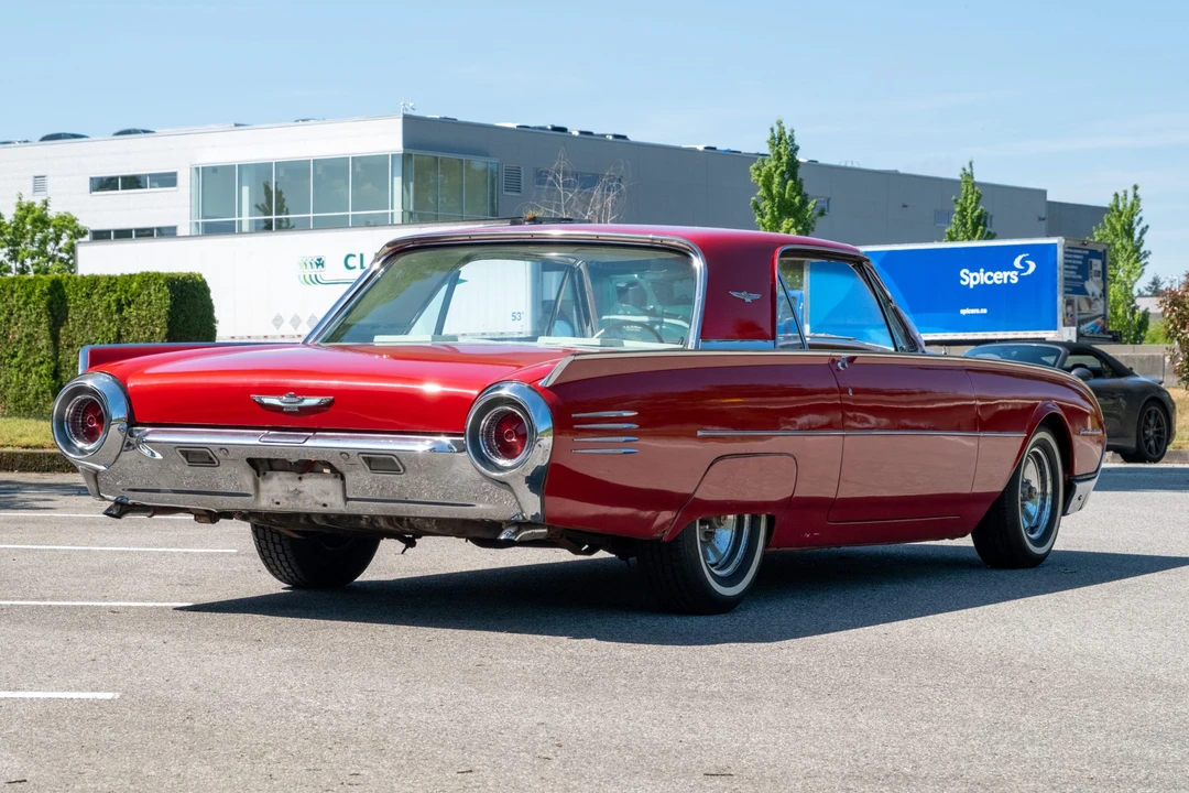 1961 Ford Thunderbird 3rd Gen - Image 12 of 31