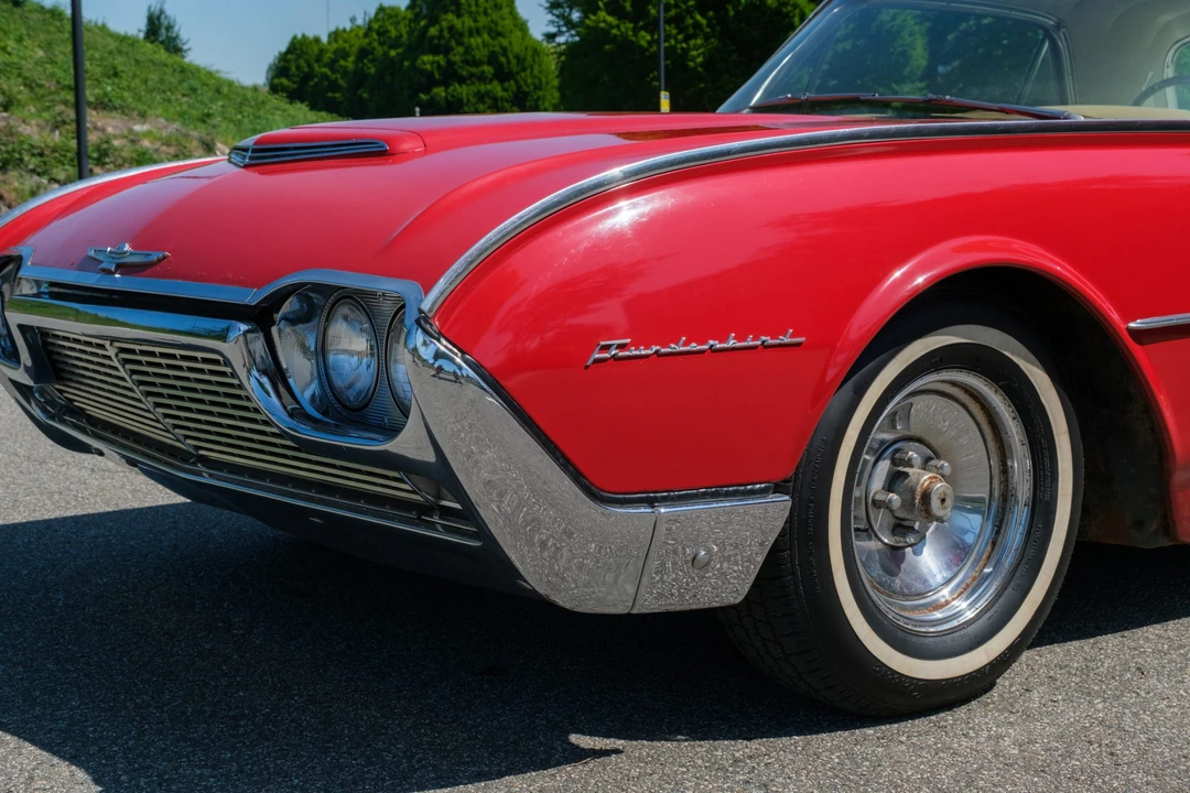 1961 Ford Thunderbird 3rd Gen - Image 26 of 31