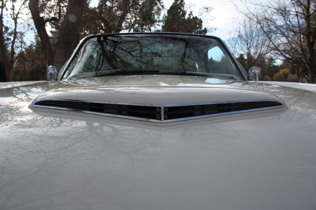 1961 Ford Thunderbird 3rd Gen - Image 13 of 31
