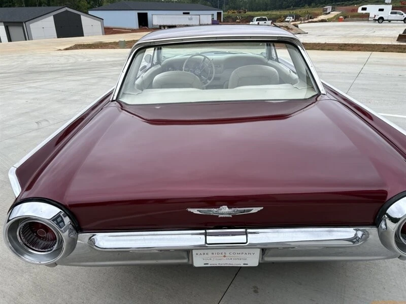 1961 Ford Thunderbird 3rd Gen - Image 15 of 31