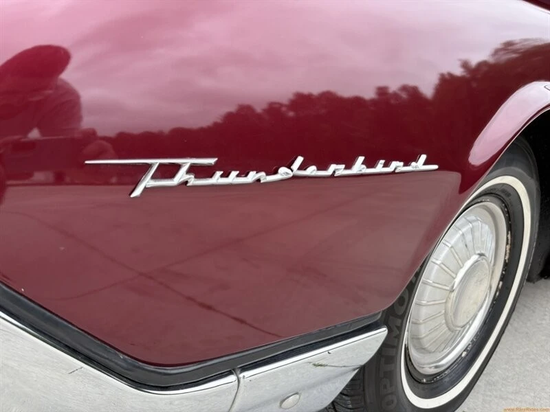 1961 Ford Thunderbird 3rd Gen - Image 27 of 31