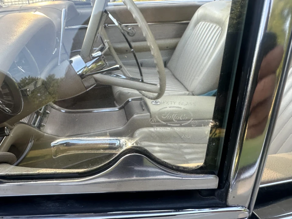 1961 Ford Thunderbird 3rd Gen - Image 22 of 31