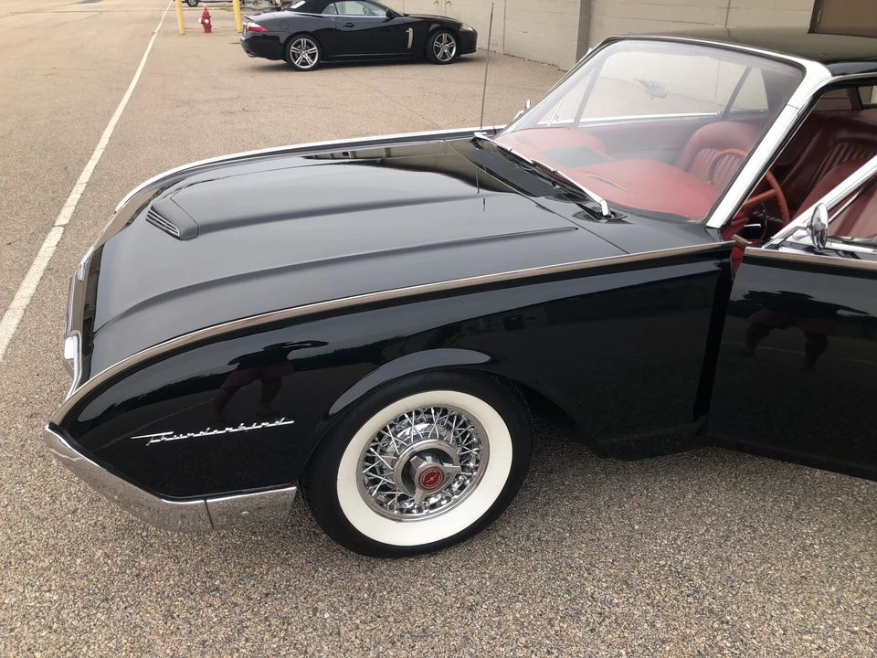 1961 Ford Thunderbird 3rd Gen - Image 12 of 31