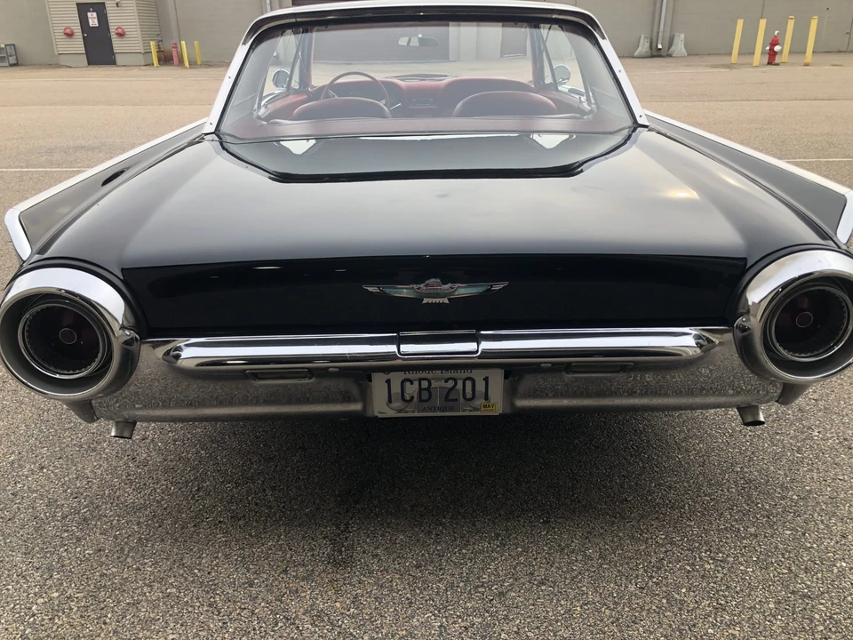 1961 Ford Thunderbird 3rd Gen - Image 14 of 31