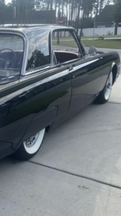 1961 Ford Thunderbird 3rd Gen - Image 25 of 31
